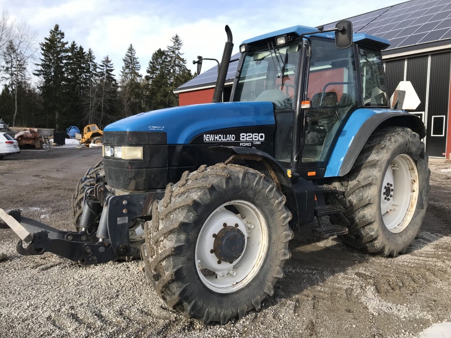 1997 New Holland 8260 Turbo 4WD