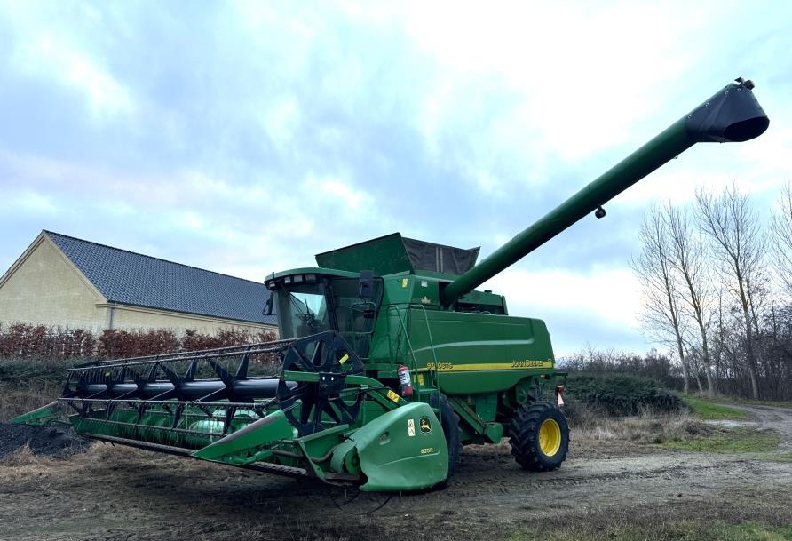 2003 John Deere 9780